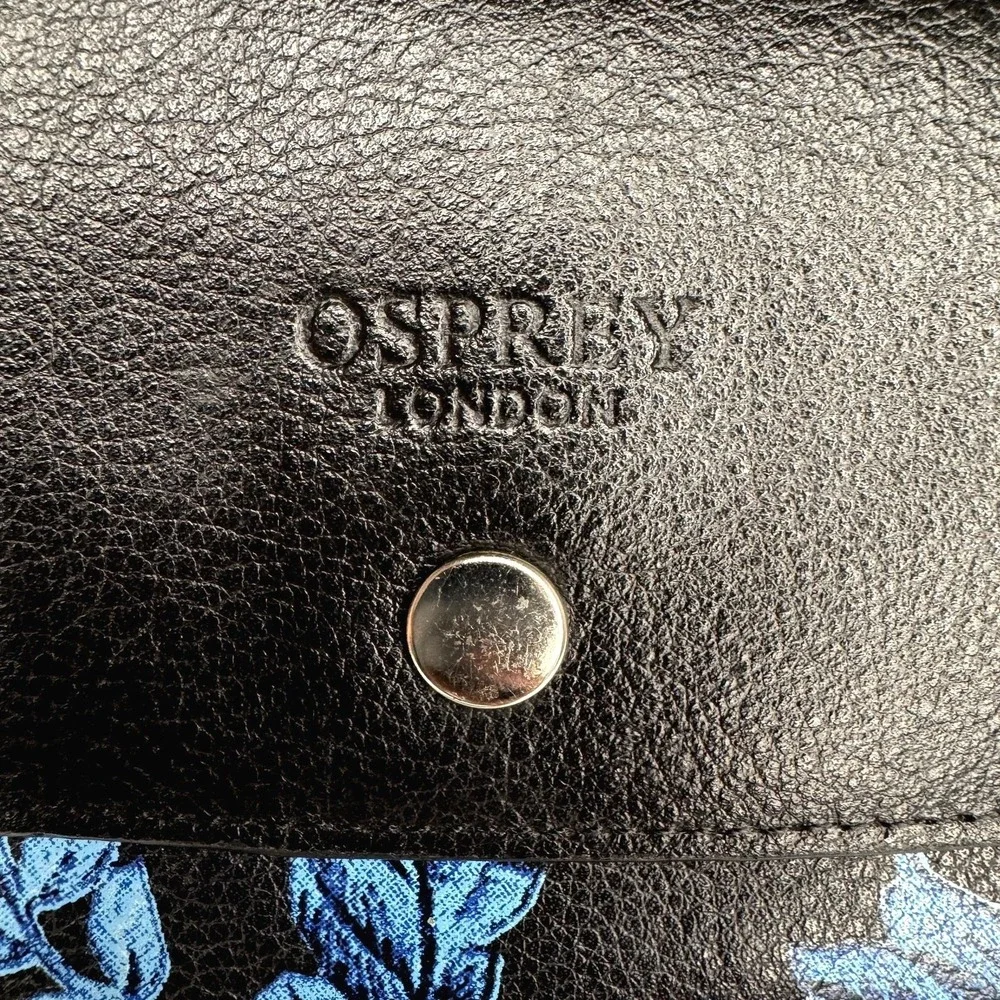Osprey London Genuine Leather Wallet Clutch Blue Floral Print Snap‎ Closure